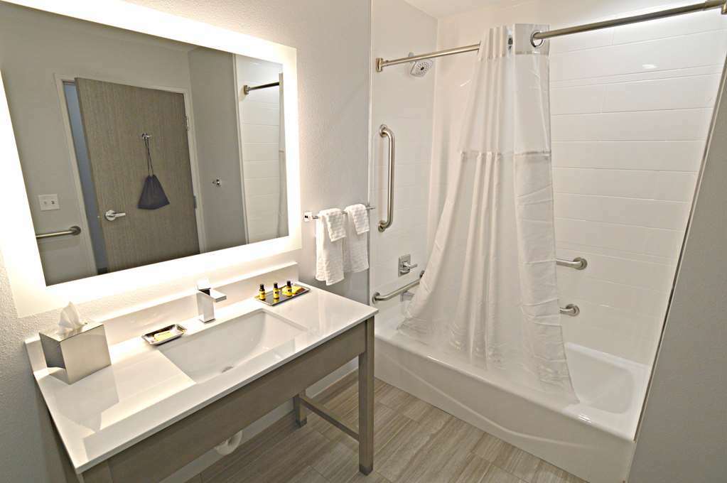 Best Western Plus Executive Residency I-35 3* Oklahoma City