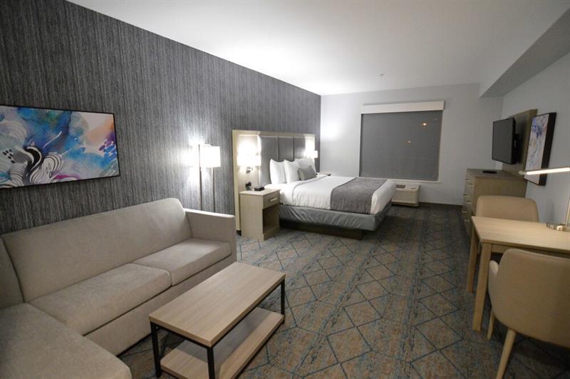 Best Western Plus Executive Residency I-35 Hotel